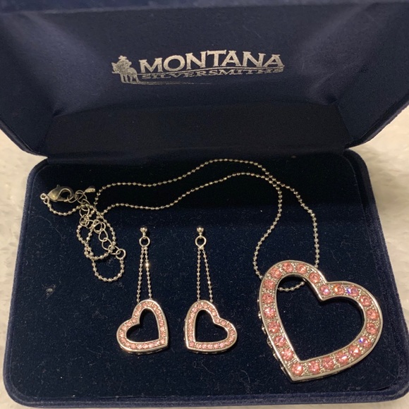 Montana Silversmiths Jewelry - Montana Silversmiths Heart necklace earrings set